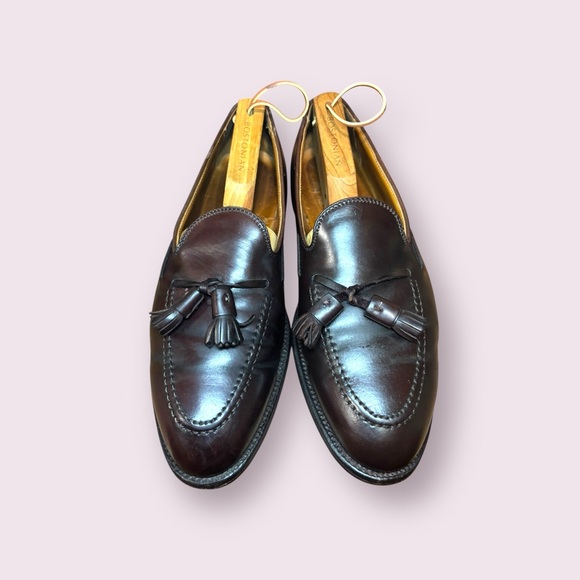 Alden Men's 563 - Tassel Moccasin - Color 8 Shell Cordovan - Picture 2 of 6